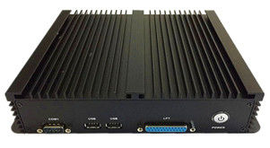 Caja integrada Fanless industrial verde J1900 de la PC del LED mini con el puerto RS485